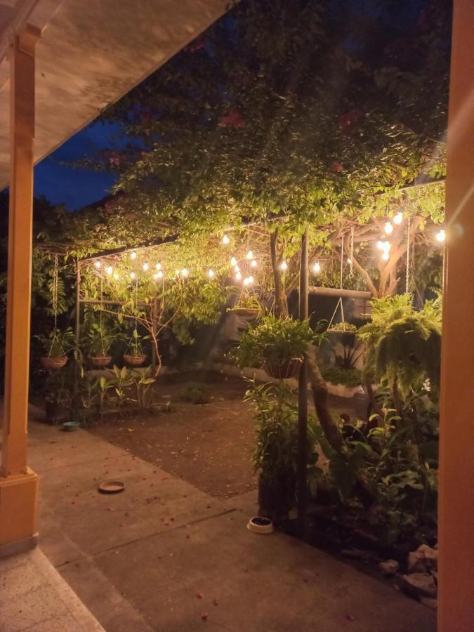 Casa De Luna La Dorada Exterior foto